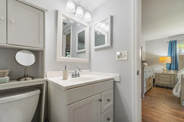 $1,900 | 671 Southwest South River Drive, Unit 105, Stuart, FL 34997