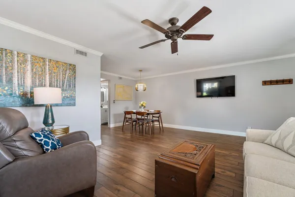 $1,900 | 671 Southwest South River Drive, Unit 105, Stuart, FL 34997