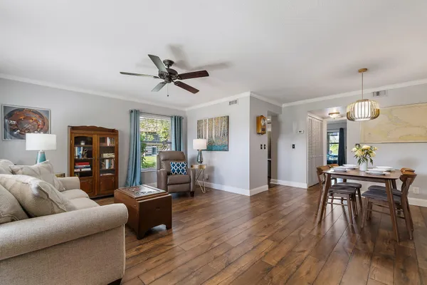 $1,900 | 671 Southwest South River Drive, Unit 105, Stuart, FL 34997