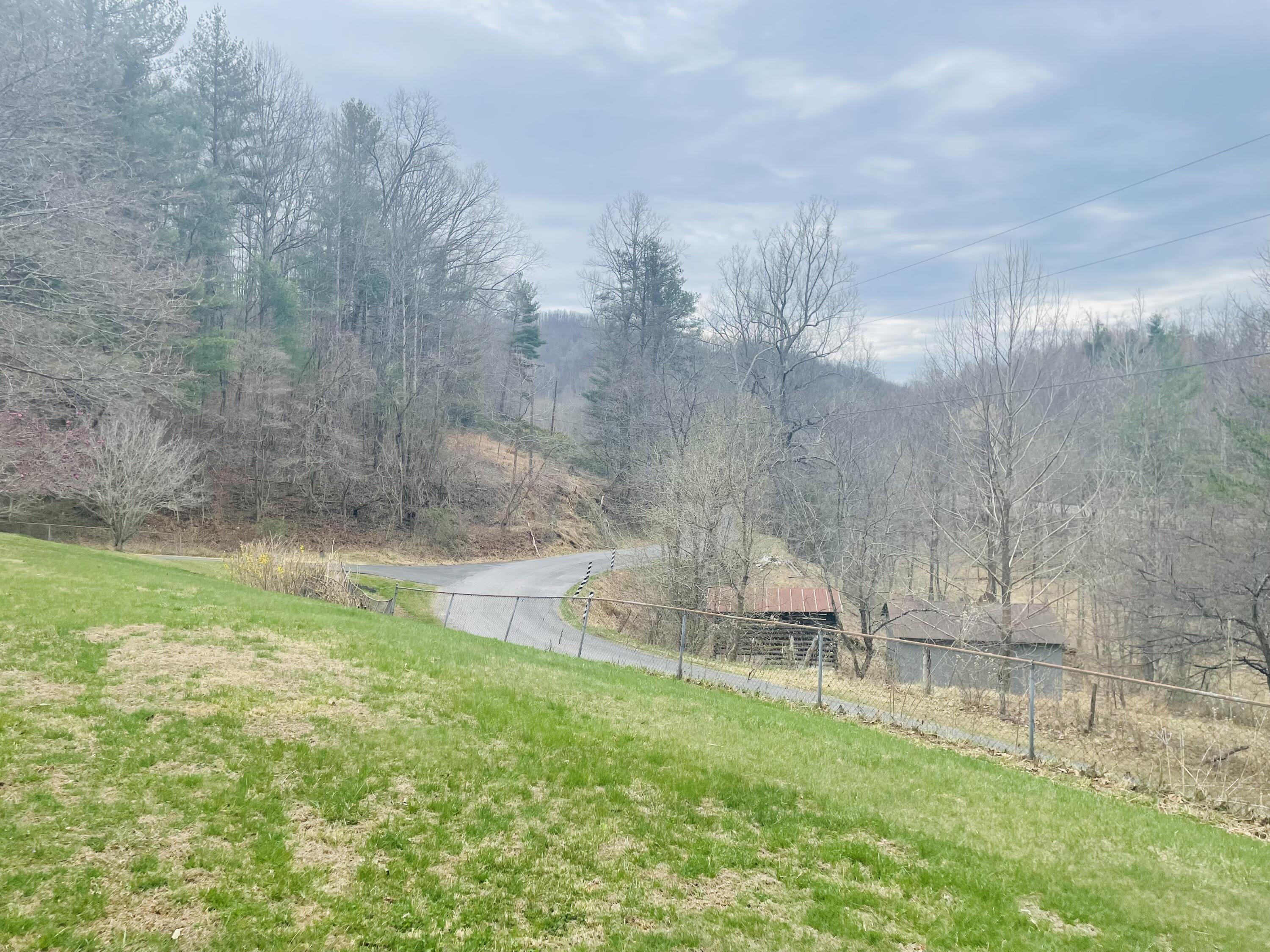 7592 Willow Branch Road Boones Mill, VA 24065 - Photo 27 of 47 Willow Branch Rd