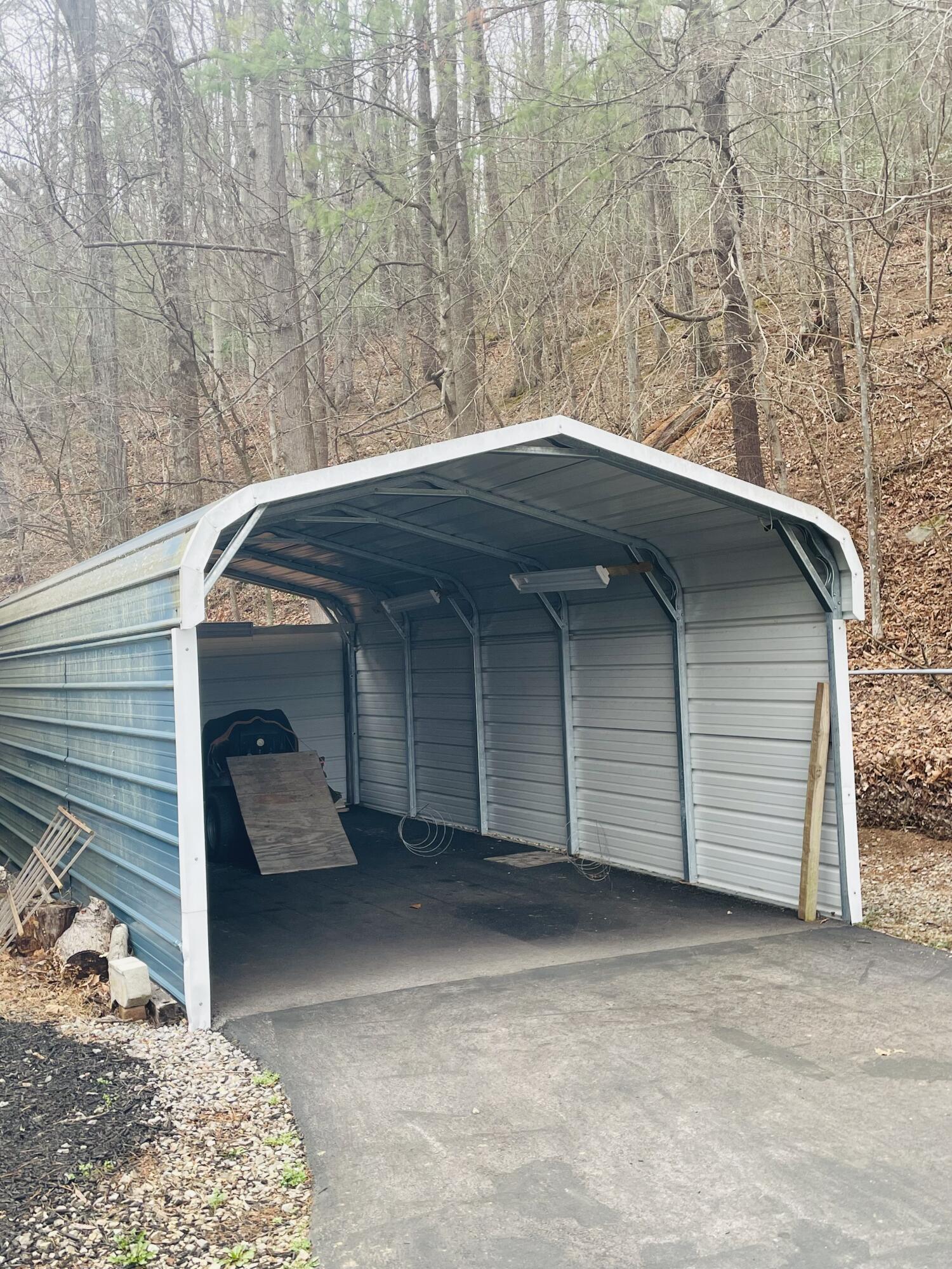 7592 Willow Branch Road Boones Mill, VA 24065 - Photo 38 of 47 carport