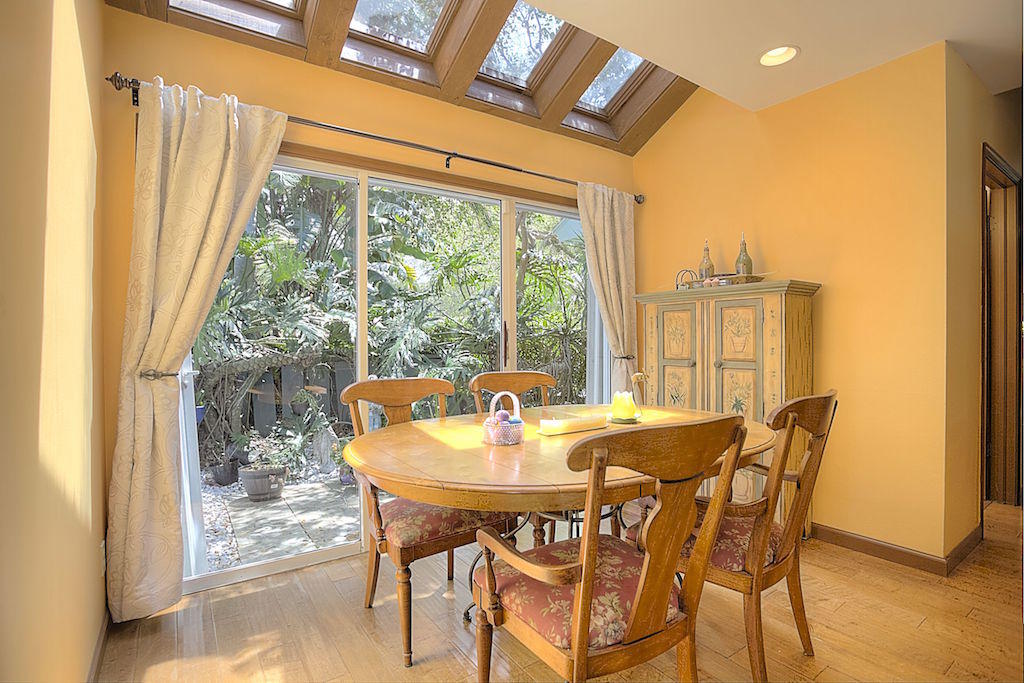 6335 Wood Lake Road Jupiter, FL 33458 - Photo 7 of 37 Kitchen Nook