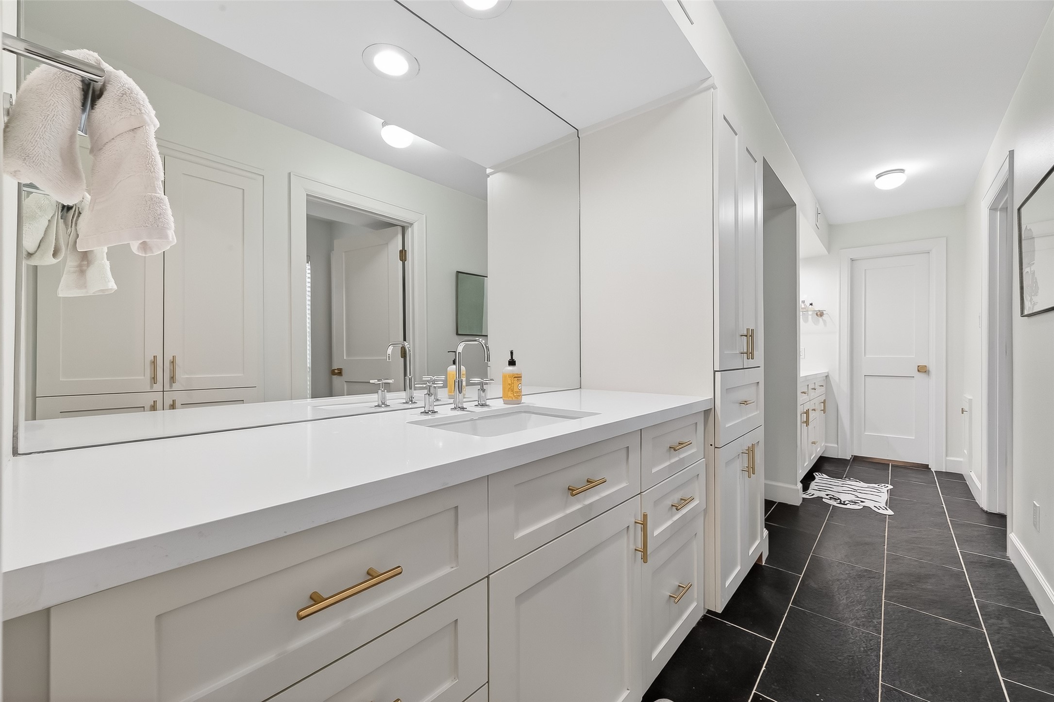 10022 Bayou Glen Road Houston, TX 77042 - Photo 21 of 43