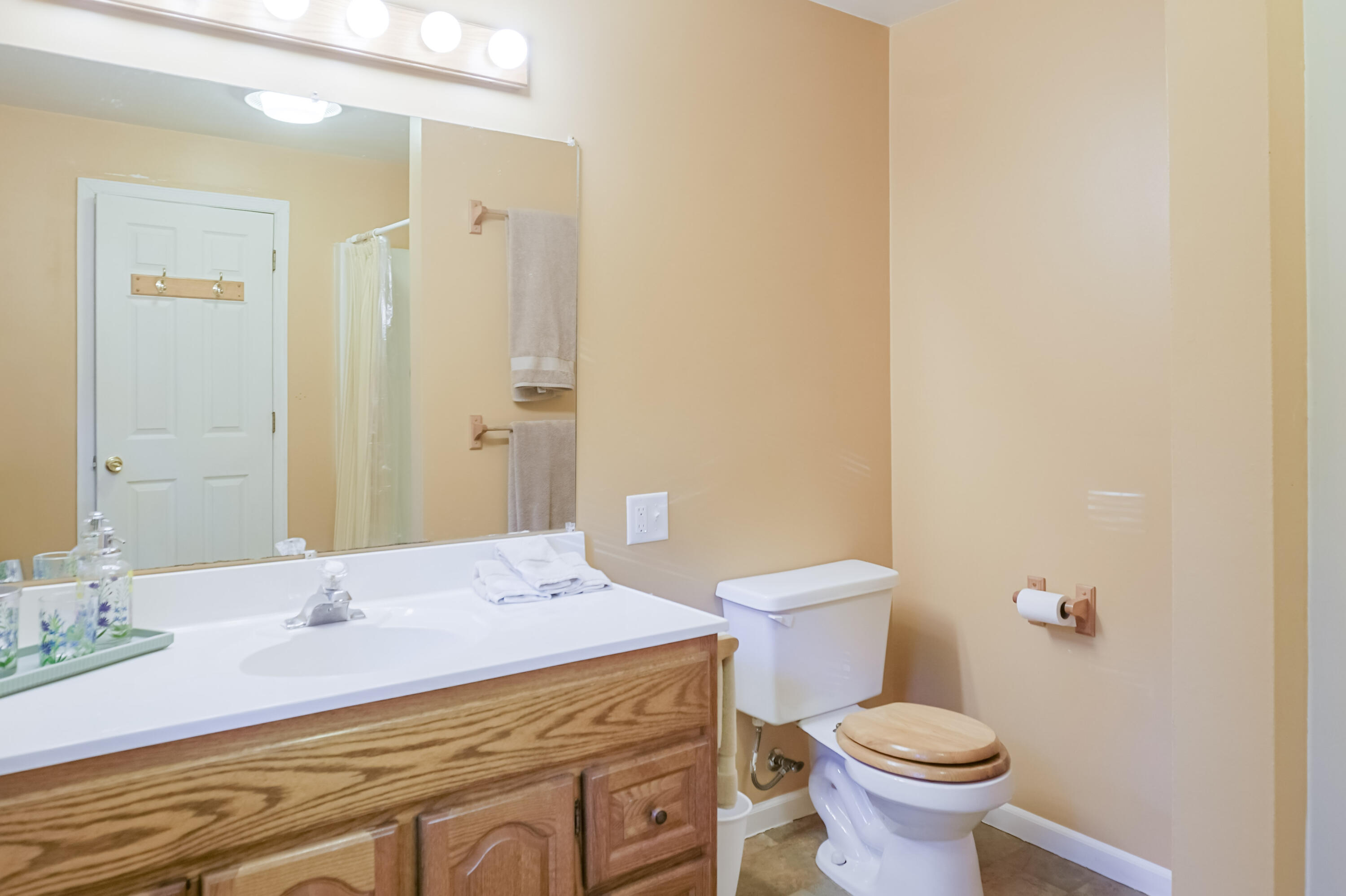 141 Guilford Road Valparaiso, IN 46385 - Photo 29 of 183 3000x1998