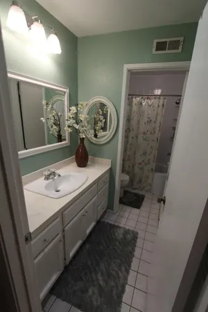 $555,500 | 1916 Oak Bluff Way, Sacramento, CA 95833