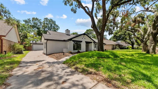 $569,900 | 9519 Moorberry Lane, Houston, TX 77080