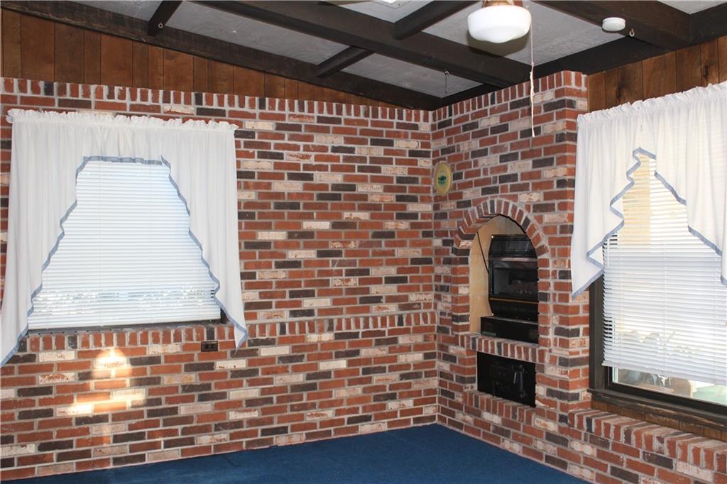 1418 Butler Road Worthington, PA 16262 - Photo 9 of 13 Gallery Image 9
