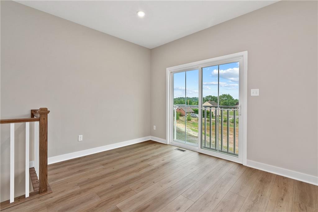 147 Crown Street McKees Rocks, PA 15136 - Photo 11 of 25 Gallery Image 11