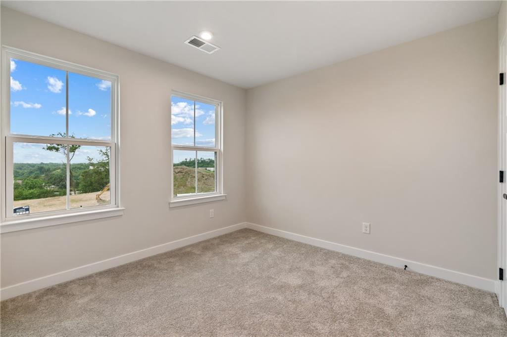 147 Crown Street McKees Rocks, PA 15136 - Photo 15 of 25 Gallery Image 15
