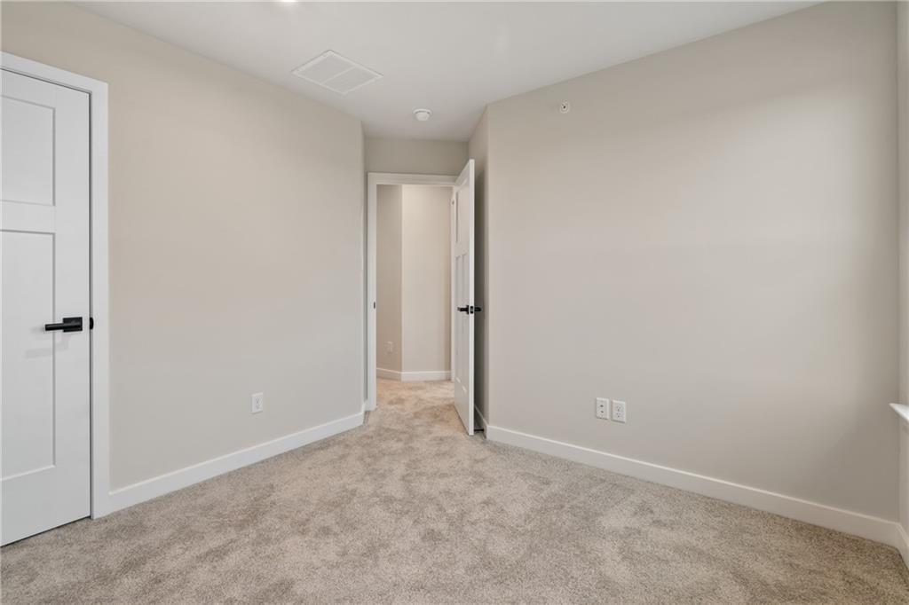 147 Crown Street McKees Rocks, PA 15136 - Photo 16 of 25 Gallery Image 16