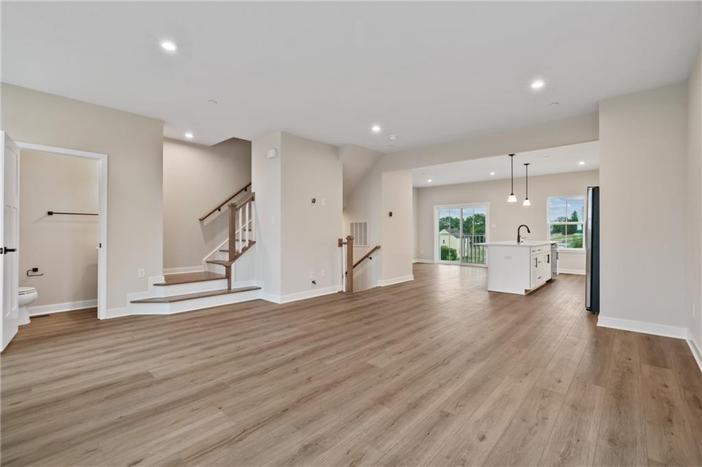 147 Crown Street McKees Rocks, PA 15136 - Photo 8 of 25 Gallery Image 8