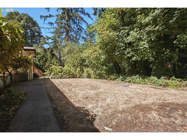 937 Country Club Road Lake Oswego, OR 97034 - Photo 24 of 28