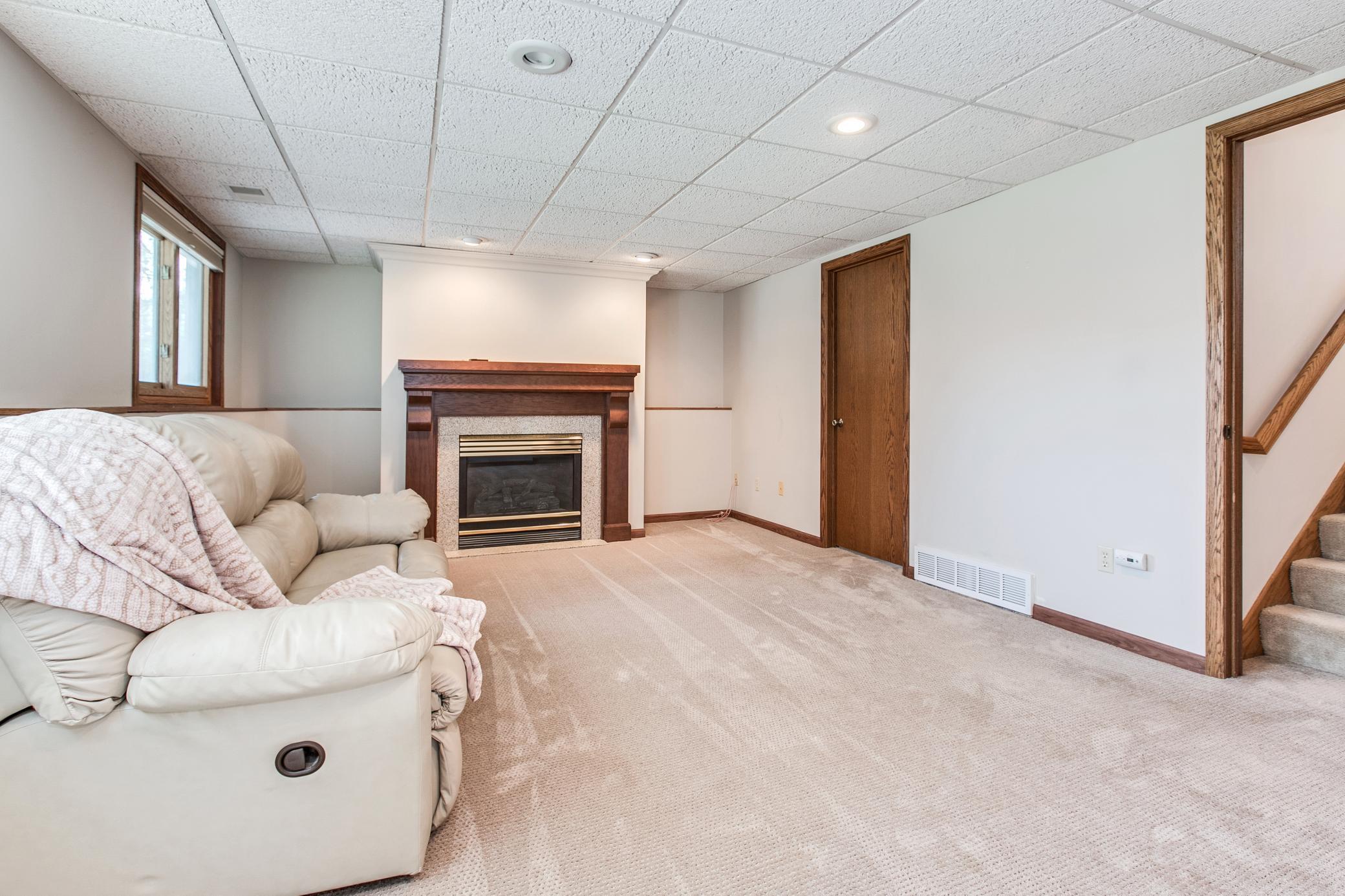 767 Bridle Ridge Road Eagan, MN 55123 - Photo 17 of 36 Gallery Image 17