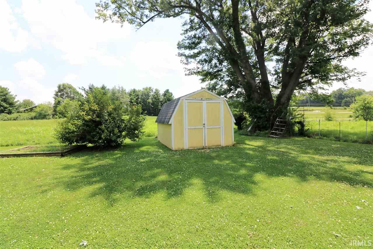 228 Woodville Road Mitchell, IN 47446 - Photo 2 of 35 Gallery Image 2