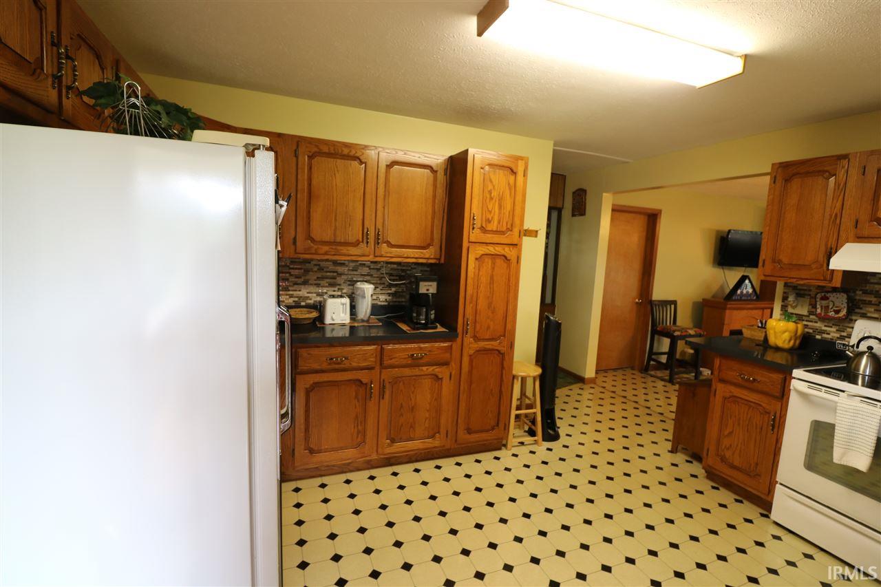 228 Woodville Road Mitchell, IN 47446 - Photo 23 of 35 Gallery Image 23