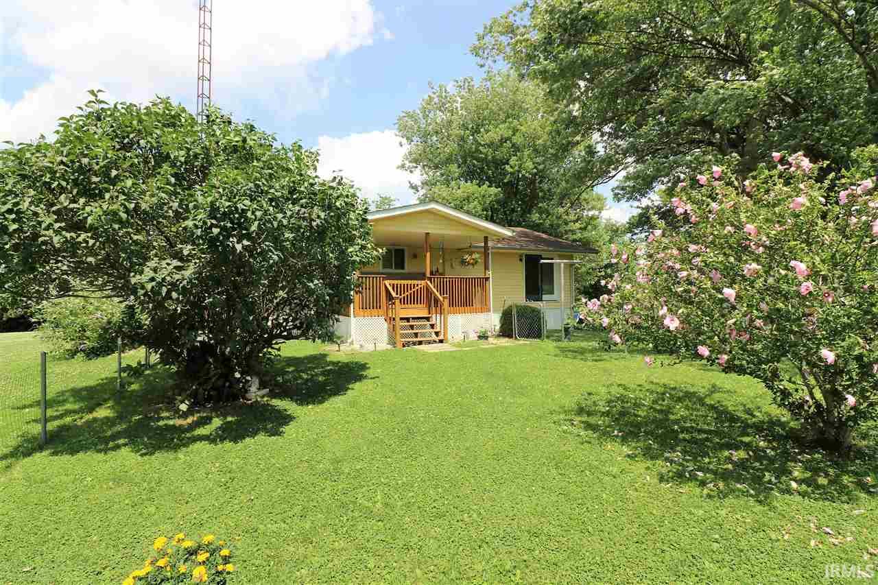 228 Woodville Road Mitchell, IN 47446 - Photo 3 of 35 Gallery Image 3