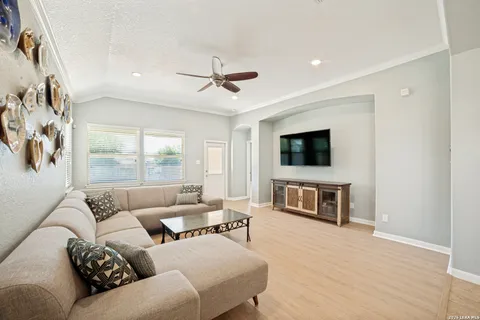 $299,000 | 13203 Sabine Parke, San Antonio, TX 78254