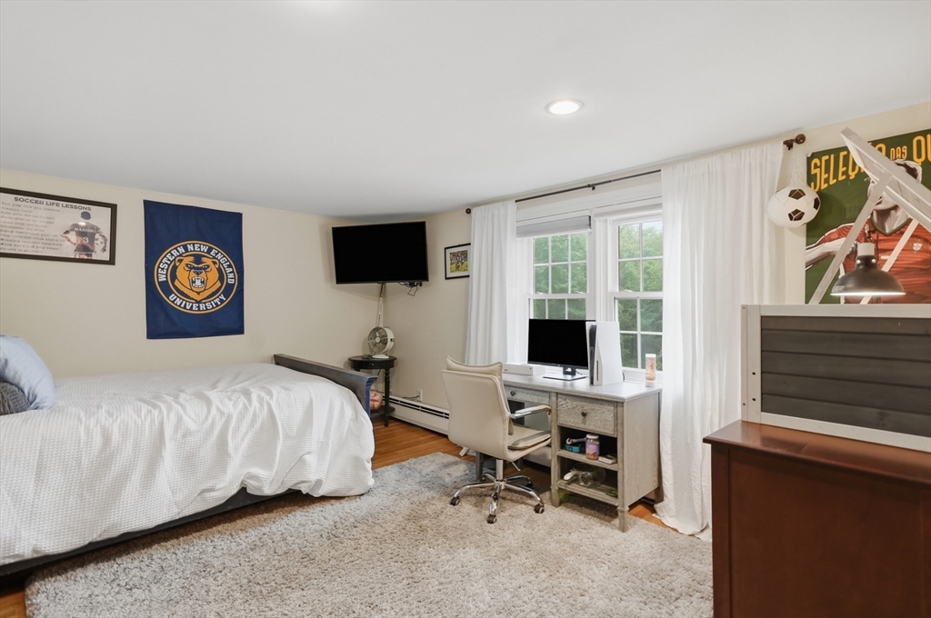 9 Tapley Road Lynnfield, MA 01940 - Photo 24 of 40 Gallery Image 24