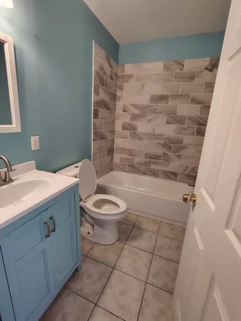 $1,700 | 1706 23rd Avenue North, Nashville, TN 37208