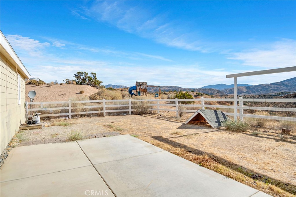 35380 Cheseboro Road Palmdale, CA 93552 - Photo 40 of 42 a view of the ocean