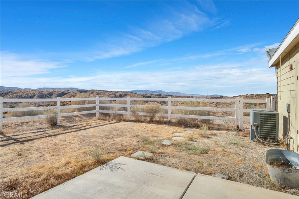 35380 Cheseboro Road Palmdale, CA 93552 - Photo 41 of 42 a view of an ocean beach