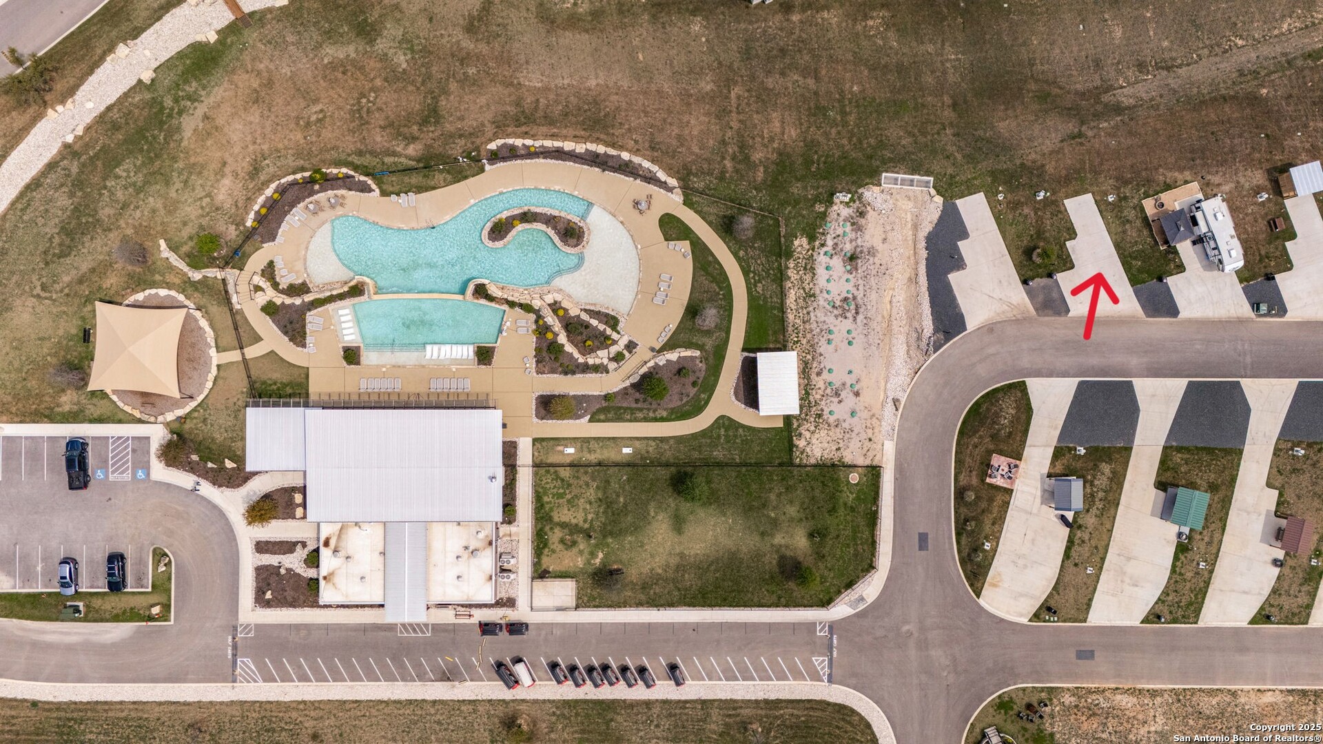 an aerial view of a entryway