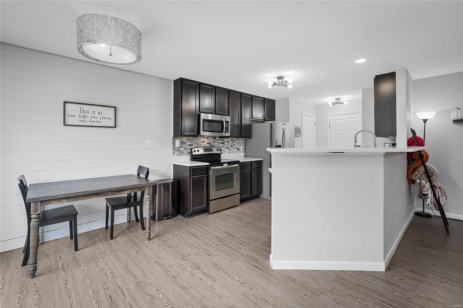 613 Spring Manor O'Fallon, MO 63368 - Photo 8 of 25