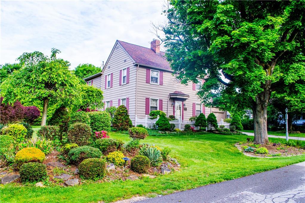 137 Briercliff Road Beaver Falls, PA 15010 - Photo 1 of 25 Gallery Image 1