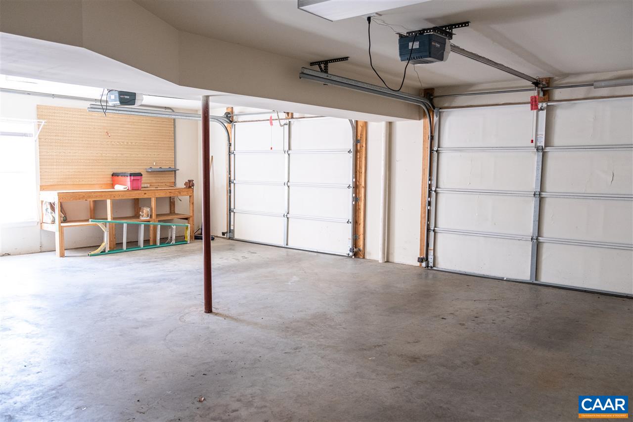 29 East Point Road Palmyra, VA 22963 - Photo 32 of 33 a view of a garage