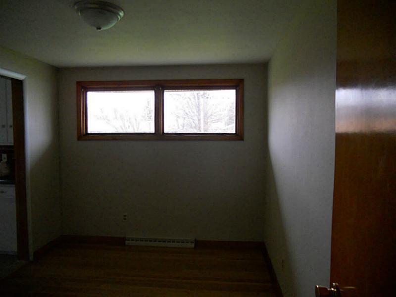 4747 Curtis Drive Springfield, OH 45503 - Photo 8 of 17