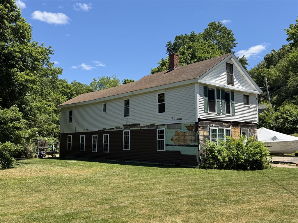 101 Howe Street East Brookfield, MA 01515 - Photo 3 of 19