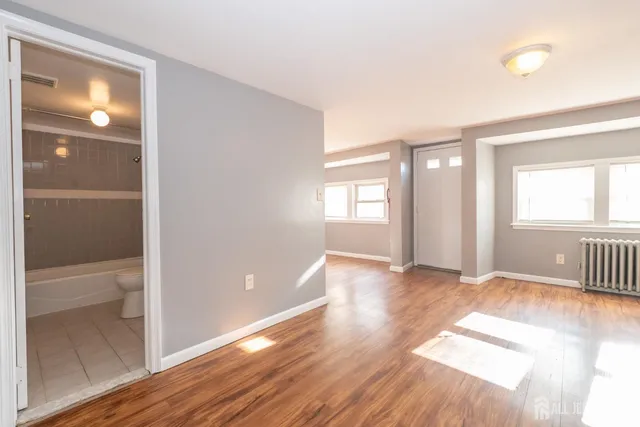 $3,000 | 217 MacArthur Avenue, Sayreville, NJ 08872