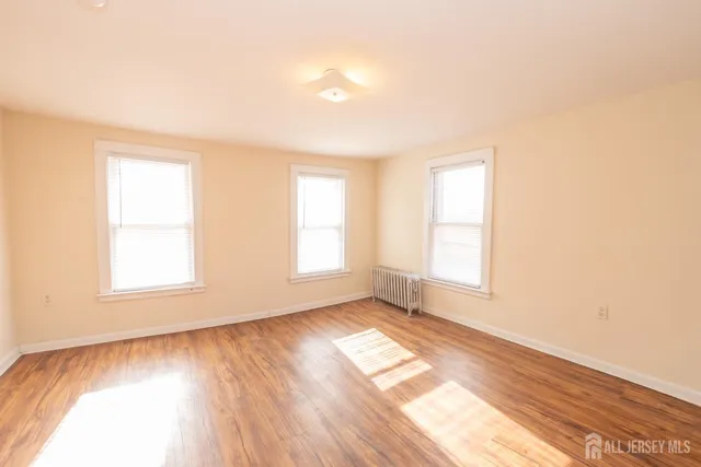 $3,000 | 217 MacArthur Avenue, Sayreville, NJ 08872