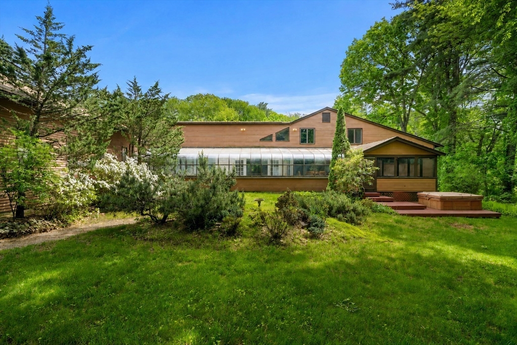 29 Pine Ridge Road Stow, MA 01775 - Photo 4 of 42