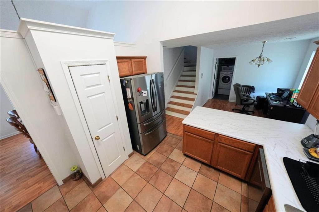 7908 Lambert Road Winston, GA 30187 - Photo 8 of 30 a room with a washer and dryer