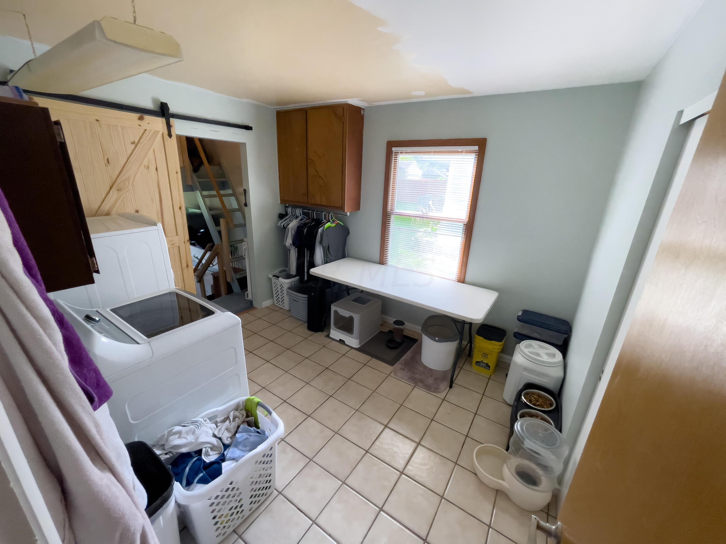 216 Sturbridge Road Columbus, OH 43228 - Photo 14 of 34 Gallery Image 14
