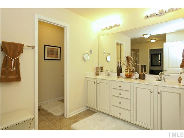 2327 Lowden Street Raleigh, NC 27608 - Photo 16 of 25 Photo 16