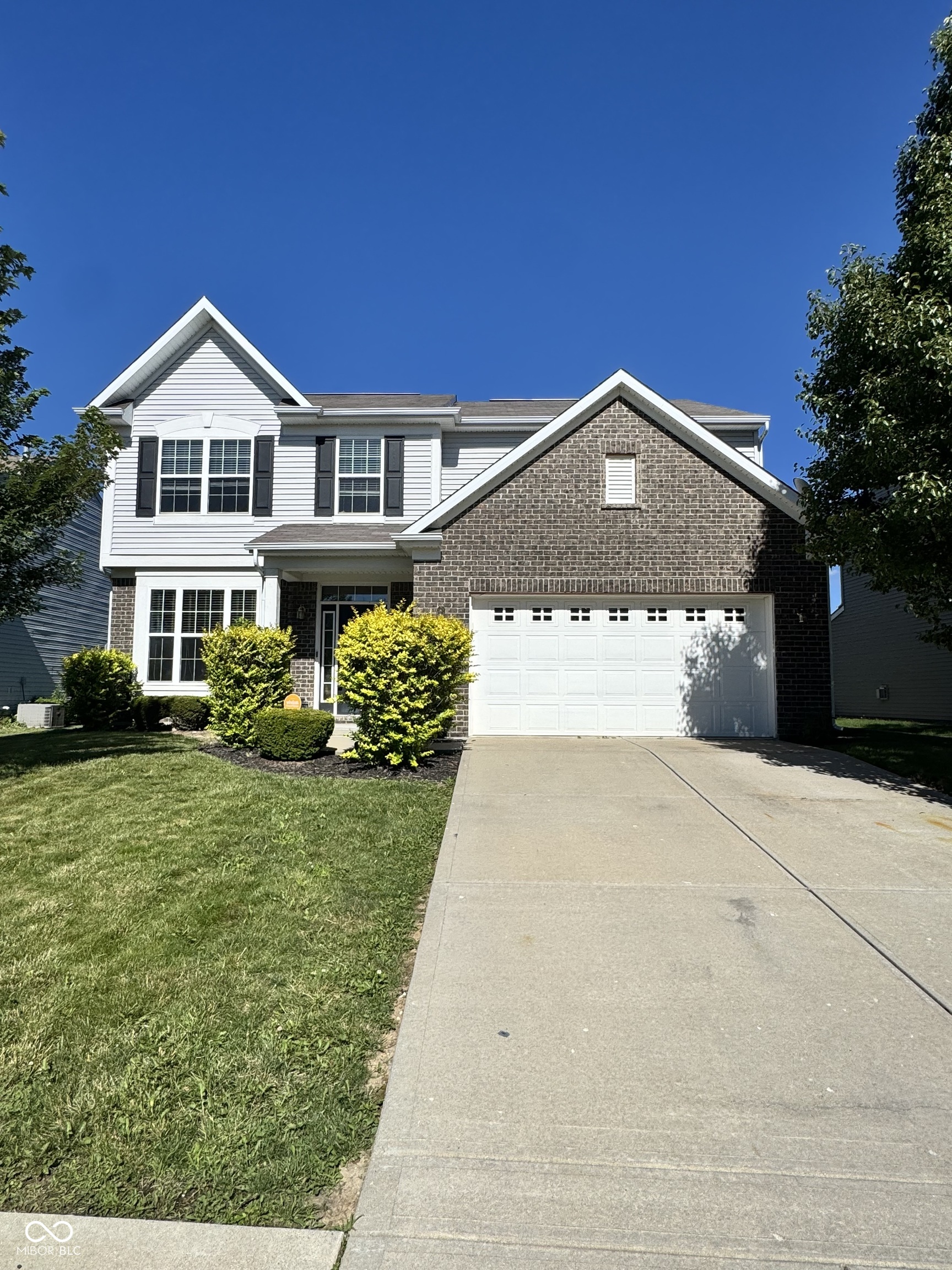 2673 Night Hawk Road Greenwood, IN 46143 - Photo 3 of 23