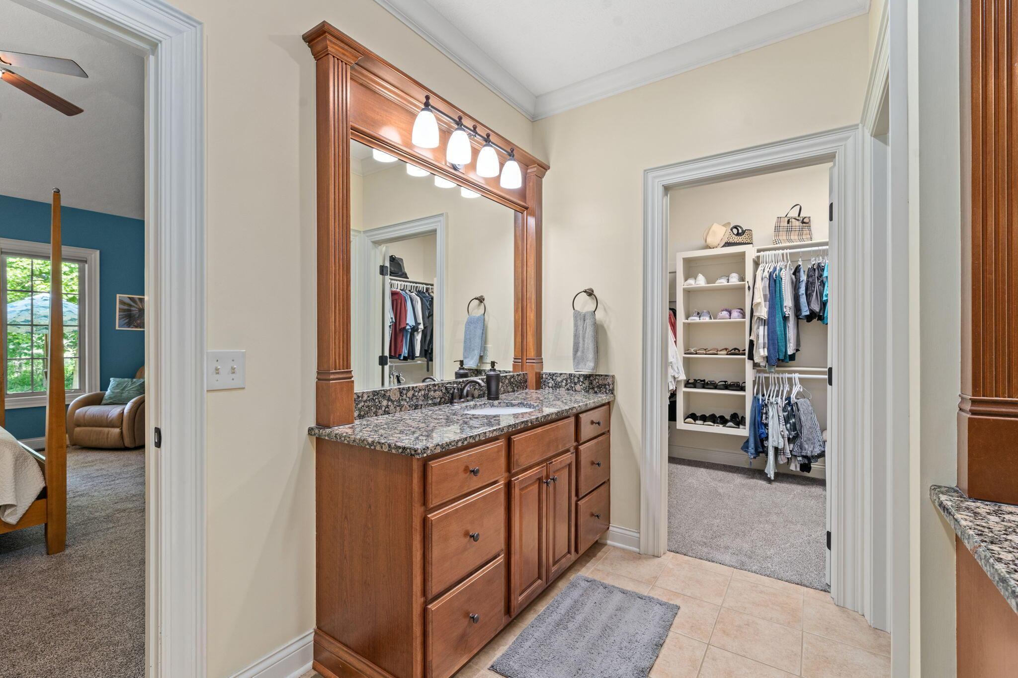 5398 Slater Ridge Westerville, OH 43082 - Photo 15 of 49 Large walk-in closet