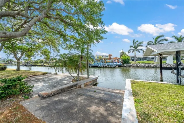 $1,900,000 | North Reach, Cocoa Beach, FL 32931