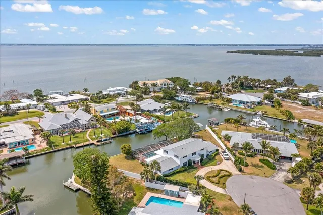 $1,900,000 | North Reach, Cocoa Beach, FL 32931
