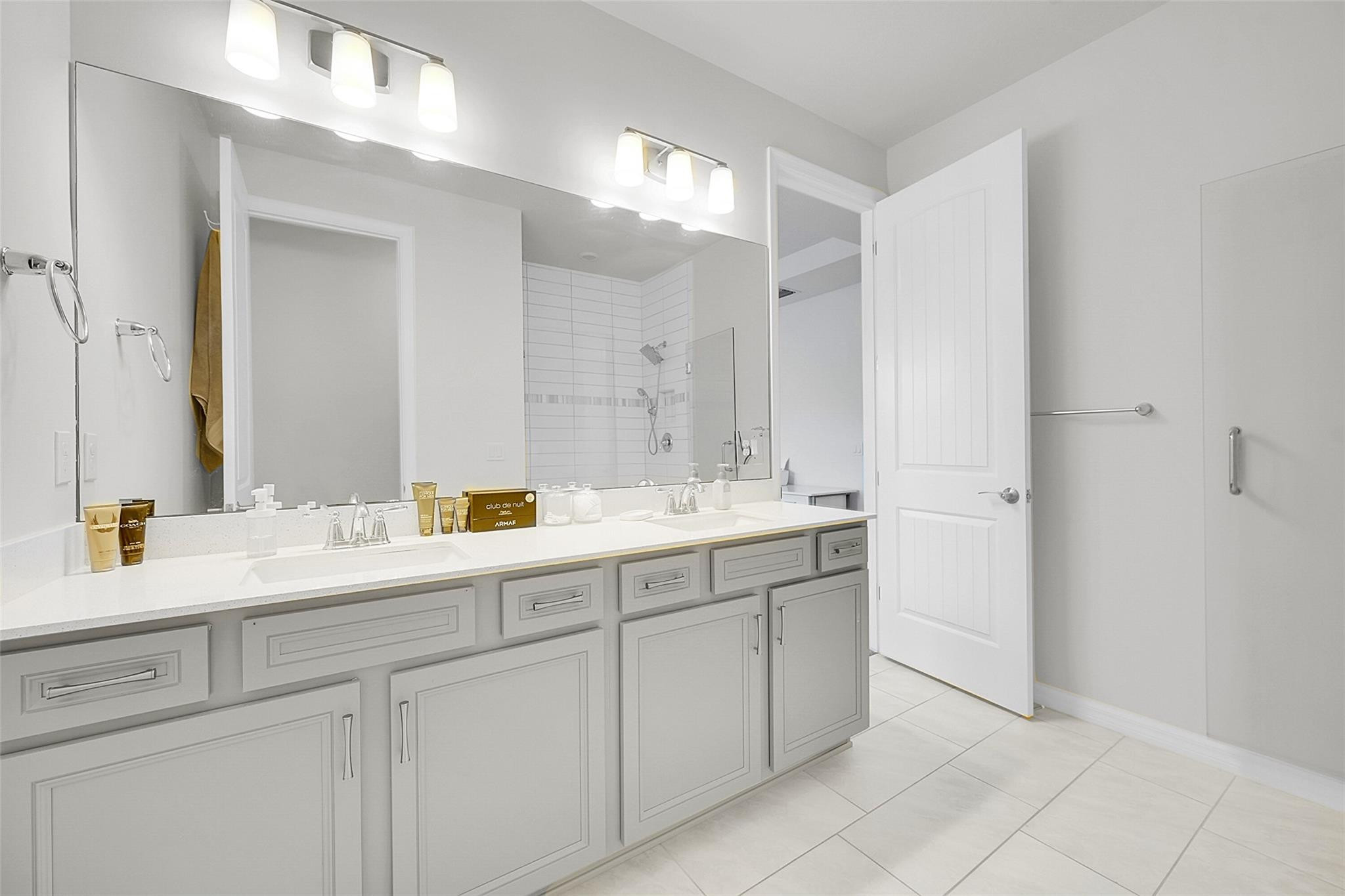 8247 Cinch Way Lake Worth, FL 33467 - Photo 17 of 33 Main suite bathroom offer double vanity