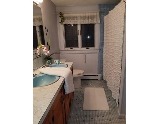 61 Harold Parker Road Andover, MA 01810 - Photo 18 of 24 Gallery Image 18