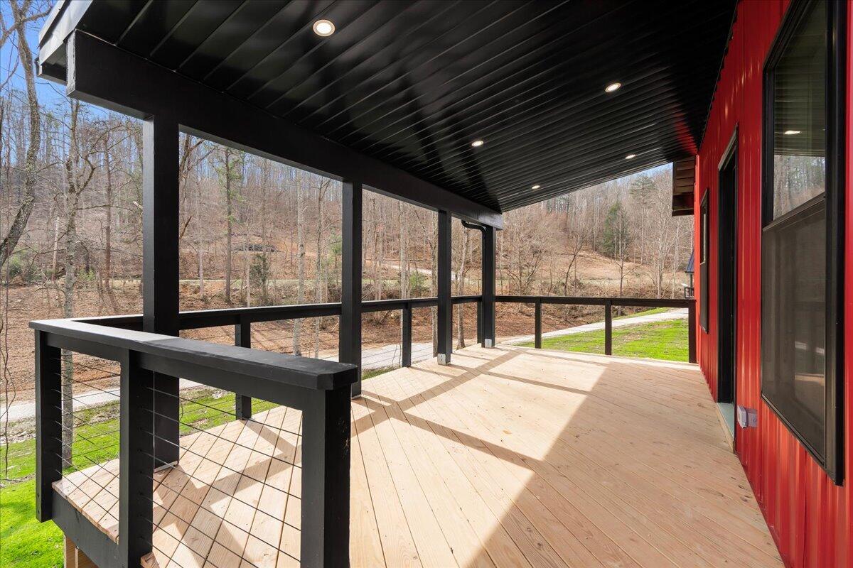 87 Storm Road Stanton, KY 40380 - Photo 4 of 32 09-IVA02200