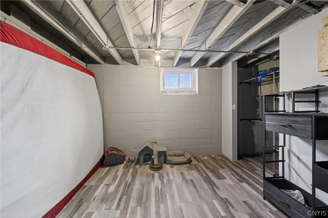 148 Winthrop Road Syracuse, NY 13206 - Photo 39 of 45