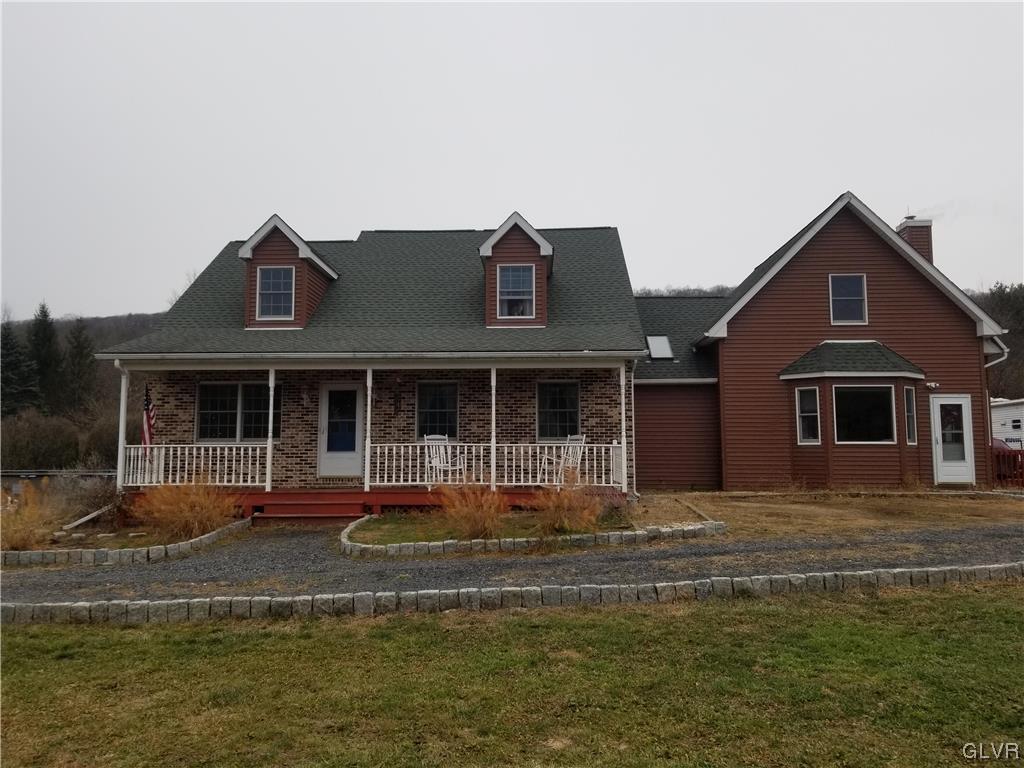 304 Hawk Road Saylorsburg, PA 18353 - Photo 3 of 37 Gallery Image 3