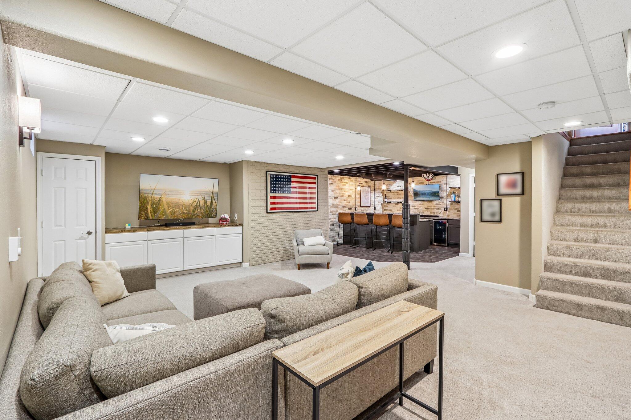 2335 Forest Run Summit, WI 53066 - Photo 35 of 60 Rec Room