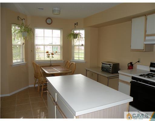 90 Orion Road Piscataway, NJ 08854 - Photo 5 of 10 Gallery Image 5