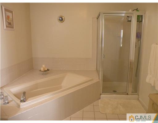 90 Orion Road Piscataway, NJ 08854 - Photo 9 of 10 Gallery Image 9