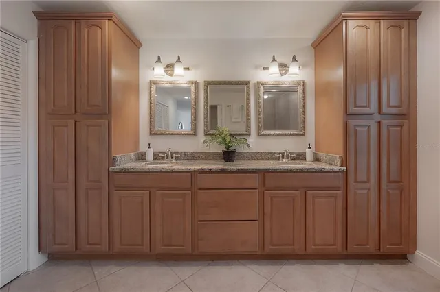 $650,000 | 18503 Turtle Drive, Lutz, FL 33548